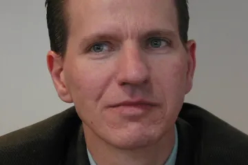 Soud potvrdil šéfovi Našeho vojska podmínku za knihu receptů z konopí