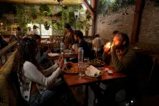 Jezte, pijte a kuřte. Spojené státy mají první kavárnu, kde nabízejí marihuanu