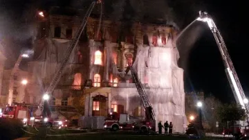 Plameny zachvátily hotel v Mariánských Lázních