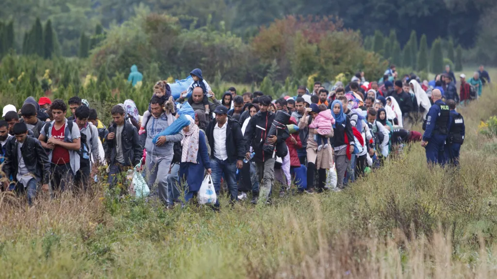 Uprchlíci v blízkosti maďarských hranic