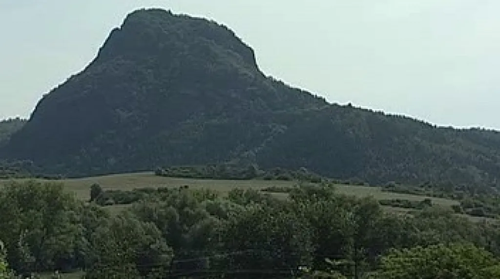 Bořeň
