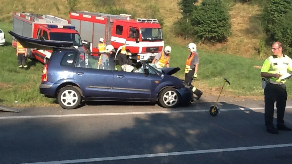 Havarované osobní auto