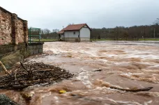 Hladiny řek v Česku stoupají, místy platí extrémní stupeň nebezpečí