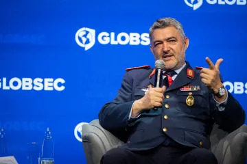 Kdo ovládne data, vyhraje válku, říká k dronům šéf štábu letectva NATO