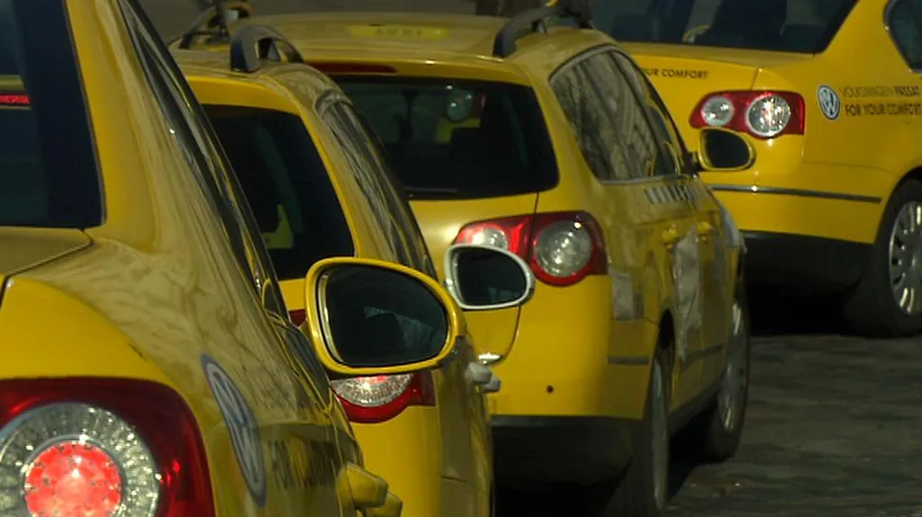 Taxi