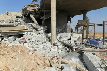 Nepřijatelné, hodnotí Iráčané americký útok na svém území. Přehodnotí účast v koalici bojující proti IS