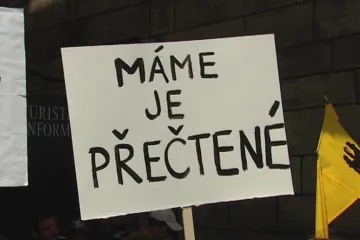 Rok 2012: Vyšší DPH, zdanění hazardu i sjednocení rodičovské