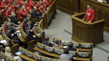 Ukrajinský parlament rozhoduje o novém zákoně