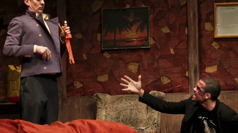 Martin Finger a Domingos Correia ve hře Ujetá ruka