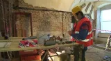 Dělníci na rekonstrukci pracují i v zimním období