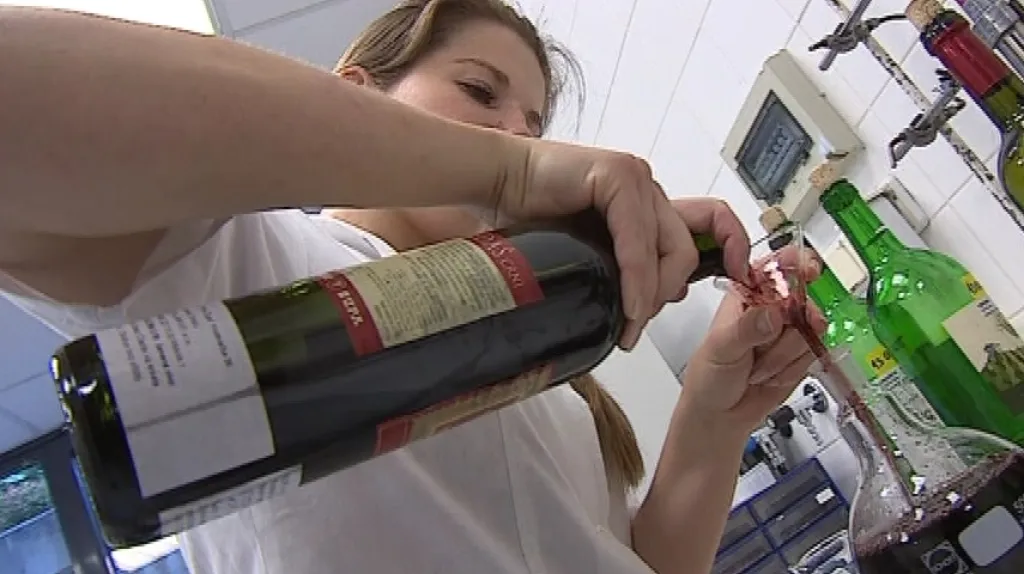 Častým nešvarem vinařů je ředění a doslazování