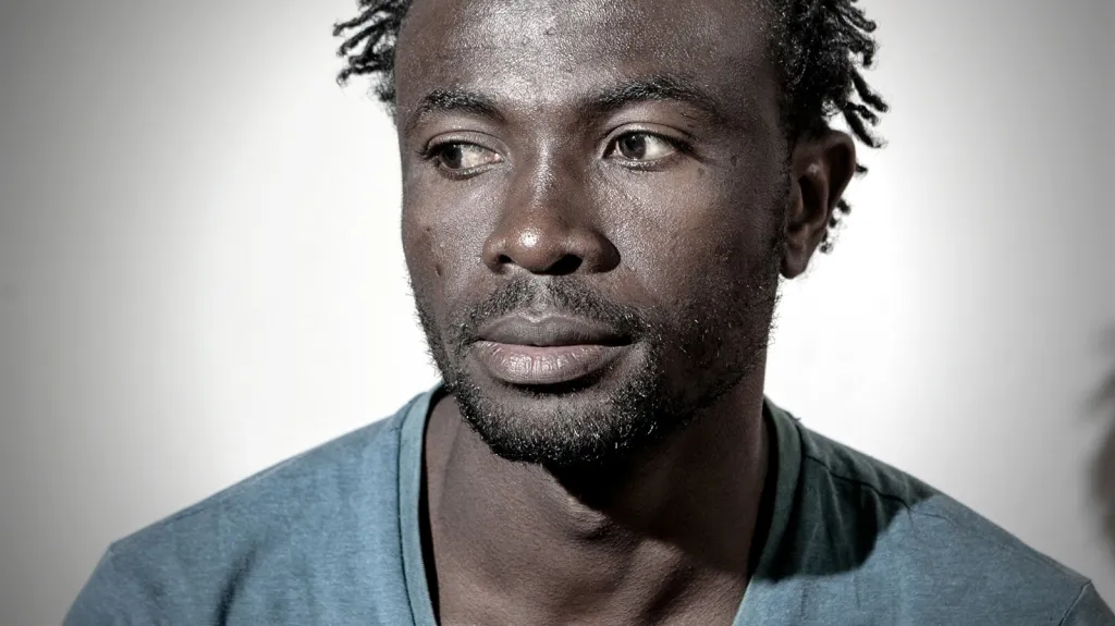 Pomoc uprchlíkům uvízlým v Praze