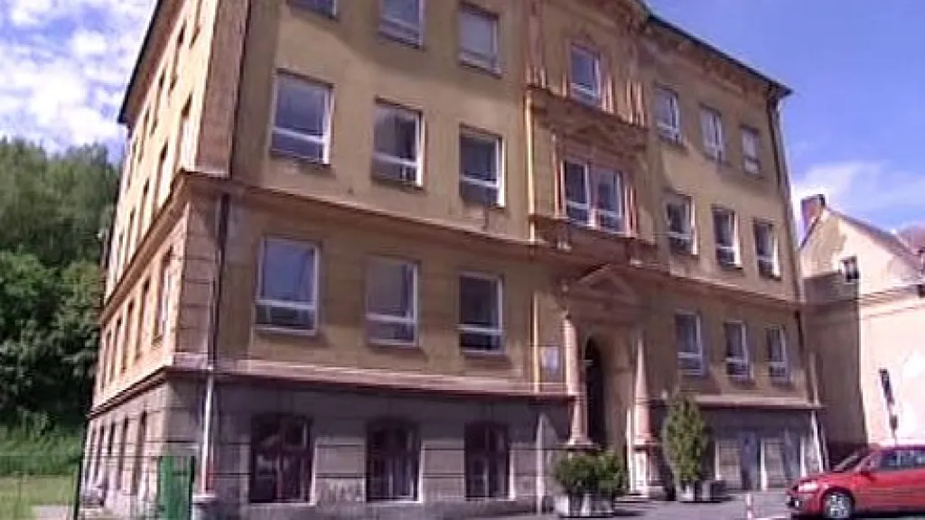 Střední škola na výrobu hudebních nástrojů v Kraslicích