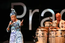 Hudba nesouvisí s barvou pleti, všichni máme stejné noty, říká africká zpěvačka Angelique Kidjová