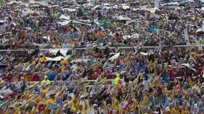 Františkovy mše se v Manile zúčastnilo na šest milionů lidí