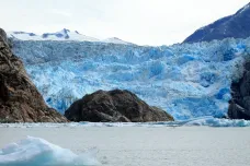 Tání ledovců na Aljašce přispělo v uplynulém století ke vzniku zemětřesení, tvrdí vědci