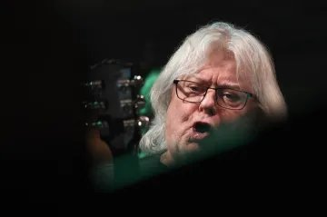 Životní režim v bigbeatovém rytmu. Mišík vydal výběr hitů a míří do studia