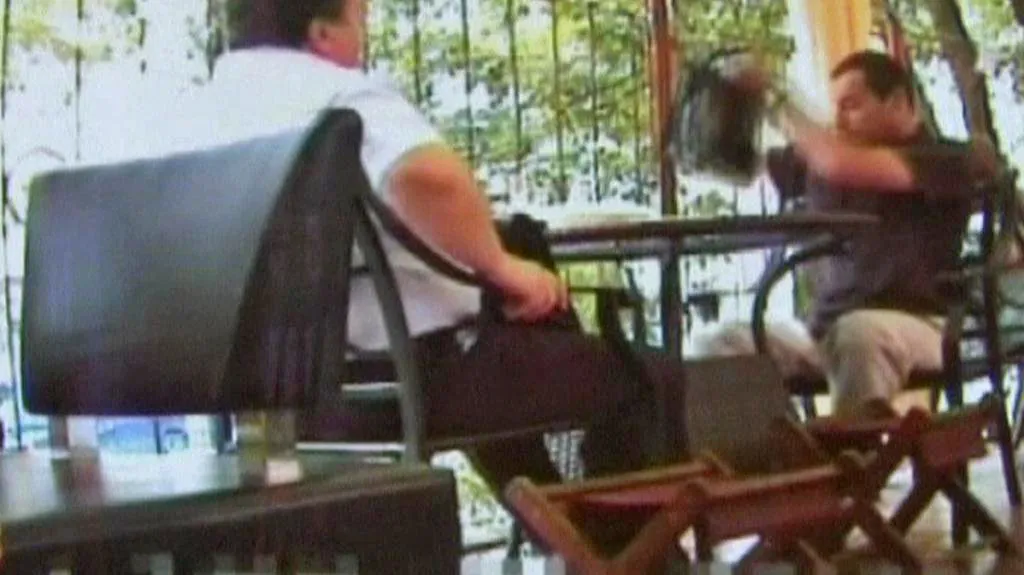 Záběry dokazující údajnou špionážní činnost českých diplomatů na Ukrajině