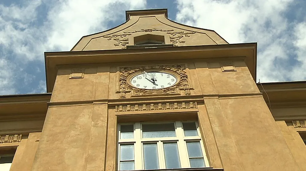 Secesní škola v Praze Strašnicích 5