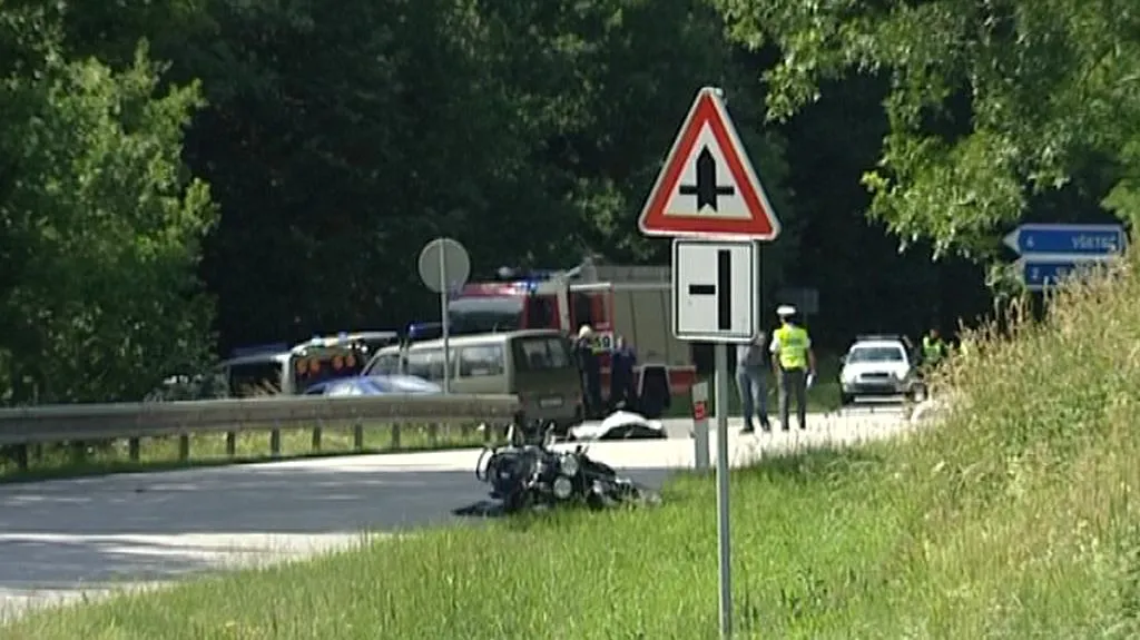 Nehoda u Neznašova na Českobudějovicku