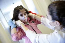 Průběh nákazy koronavirem u dětí bývá v Evropě mírný, ukazuje rozsáhlá studie
