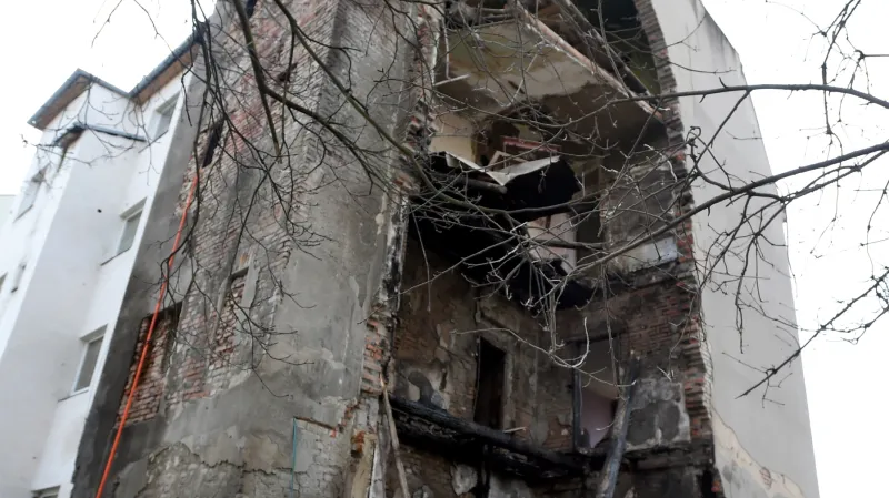 Zřícený bytový dům v Předlicích