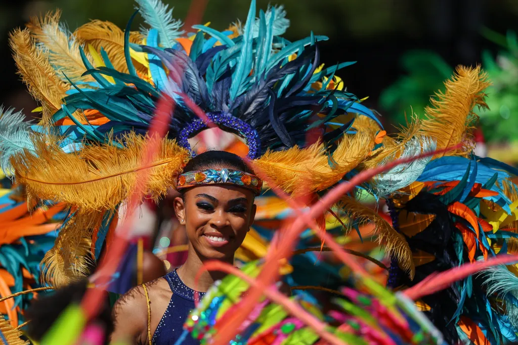 Karneval v londýnské čtvrti Notting Hill