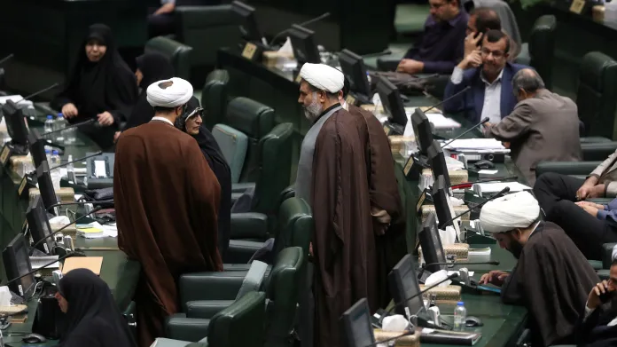Zasedání íránského parlamentu (snímek z 13. srpna 2023)