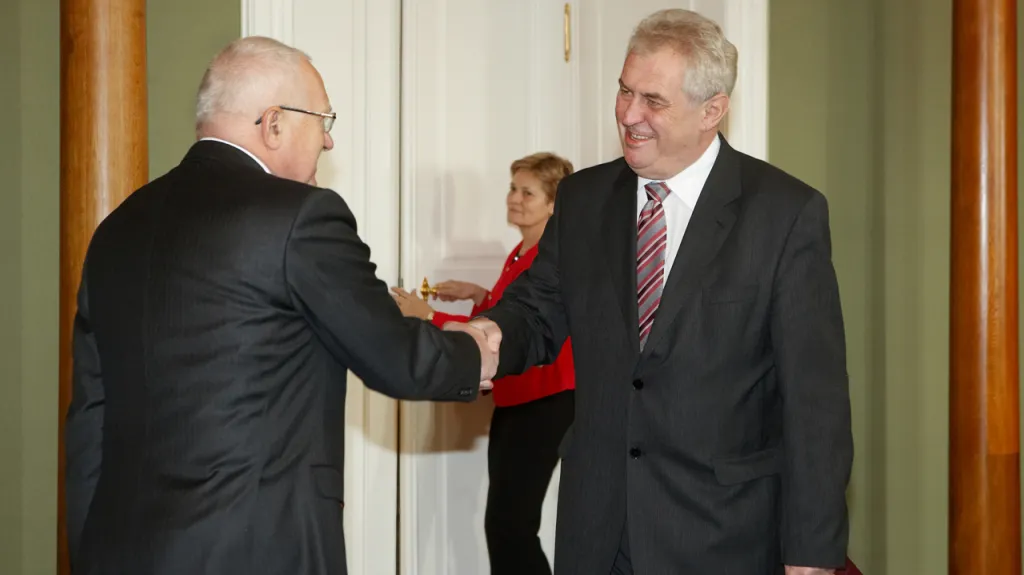 Václav Klaus se sešel s Milošem Zemanem na Pražském hradě (2010)