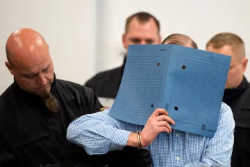 Soud uložil několikaleté tresty extremistům, kteří chtěli v Německu vyvolat občanskou válku