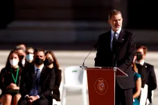 Španělsko vzdalo hold zesnulým a hrdinům. Madridská tryzna uctila oběti pandemie