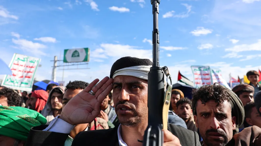 Protest stoupenců hútíů na podporu Íránu