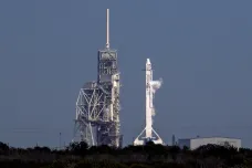SpaceX vypustila do vesmíru vylepšenou verzi rakety Falcon 9 