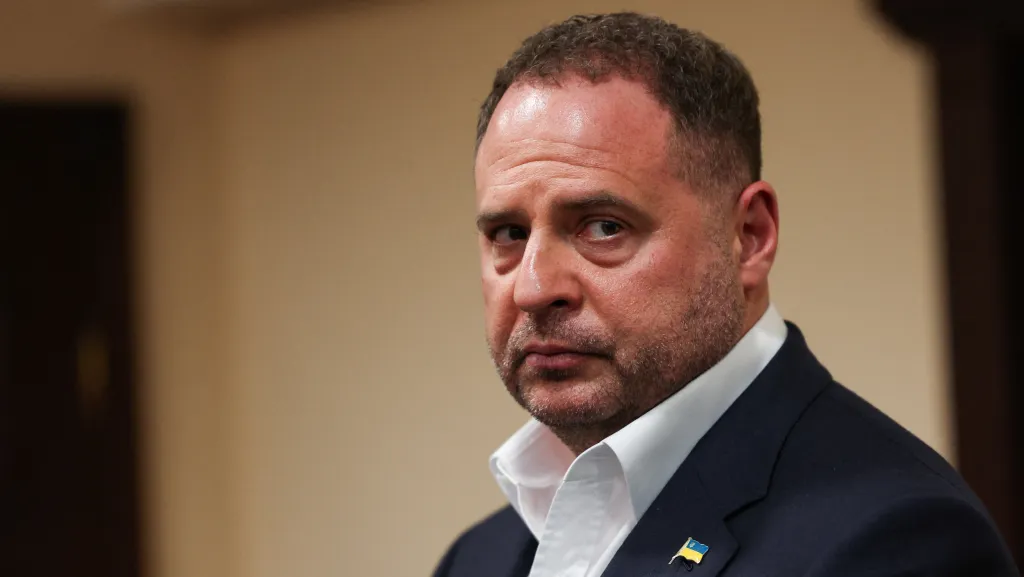 Andrij Jermak u soudu v Kyjevě (12. května 2026)