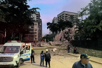 Venezuelu zasáhlo silné zemětřesení, v Caracasu se zřítilo několik budov