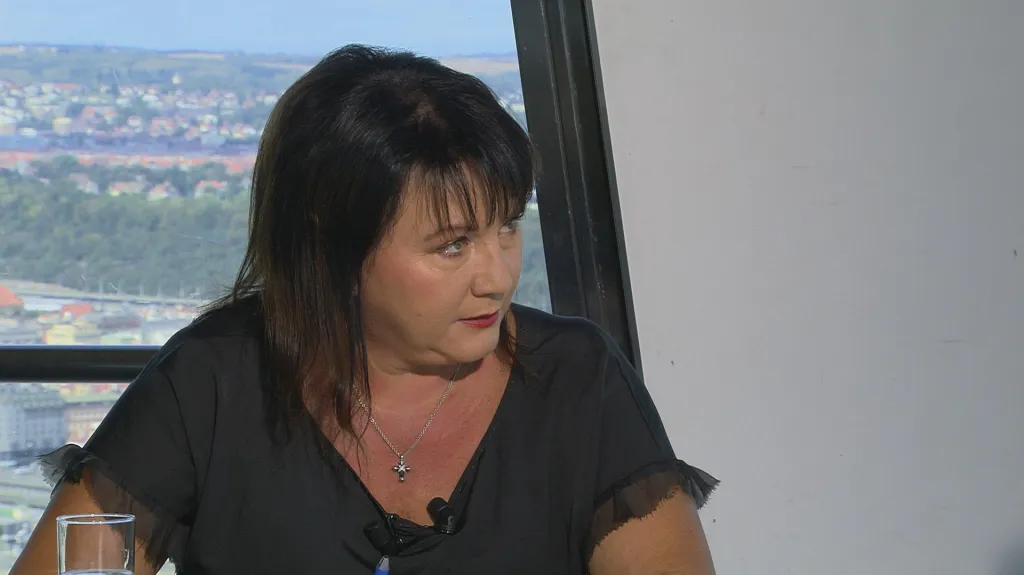 Ministryně financí Alena Schillerová (za ANO)