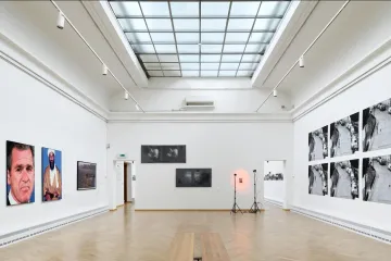 Ostravský Post-Objektiv ukazuje fotografie Kotzmannové, Šiguta či Thýna