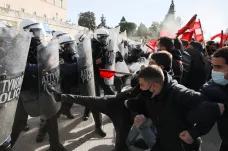 Řecký parlament schválil návrat policie na univerzity, kritici se bojí o akademické svobody
