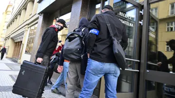 Zásah NCOZ ve Všeobecné zdravotní pojišťovně