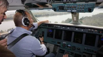 Vladimir Putin v letounu