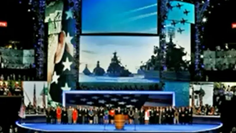 Záběry ruských lodí na sjezdu demokratů