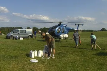 Navzdory komárům turistická sezona po povodních znovu ožívá