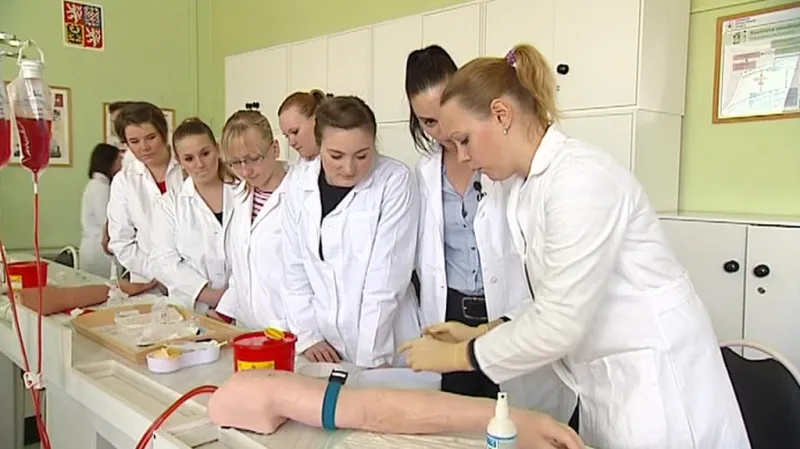 Změna má sestry rychleji dostat do praxe