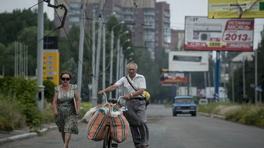 Obyvatelé Slavjansku opouštějí své domovy