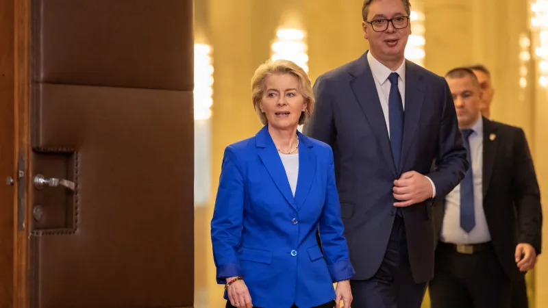 Šéfka Evropské komise Ursula von der Leyenová během návštěvy Srbska v říjnu 2023
