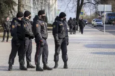 Běloruské úřady zasáhly proti novinářům a opozičníkům. Jako v KLDR, popisuje jeden z nich