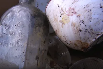 Povodně odkryly černou skládku u Labské boudy