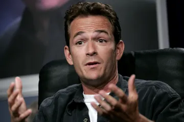 Zemřel herec Luke Perry, hvězda seriálu Beverly Hills 90210