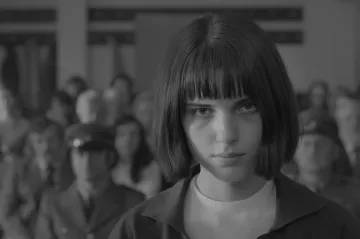 Zprávy z Berlinale: Češi si vyrovnávají účty se společností