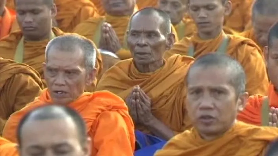 Modlitba buddhistických mnichů